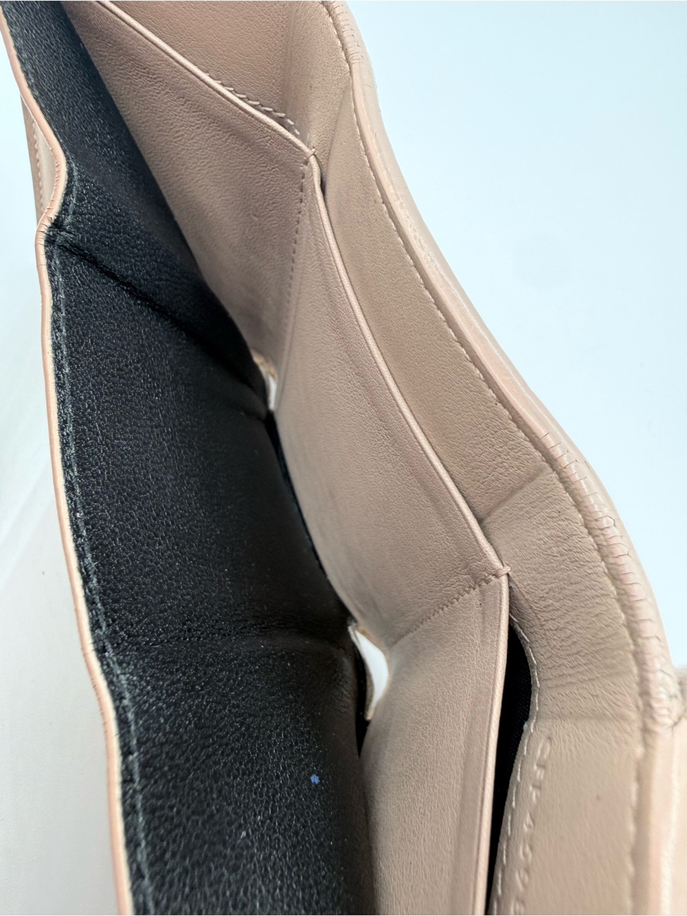 Saint Laurent l Trifold mini Wallet-Taupe Leather - Picture 14 of 16